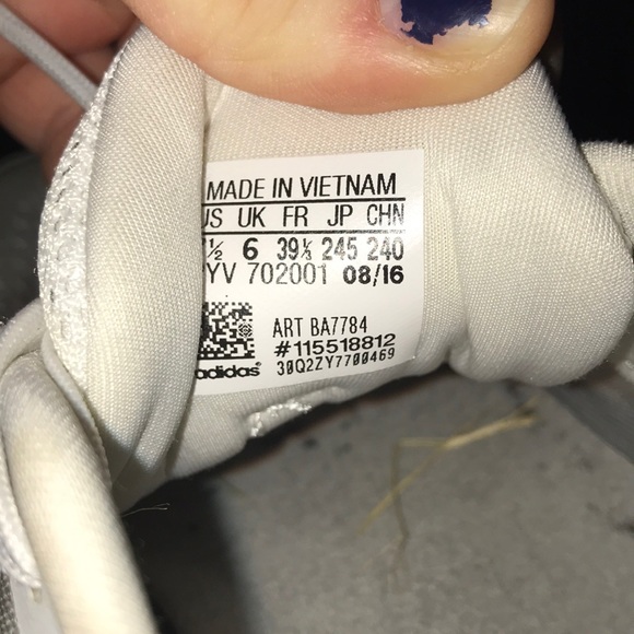 Adidas Boost Shoes - Picture 3 of 5